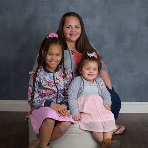 Meet your Posher, Toni